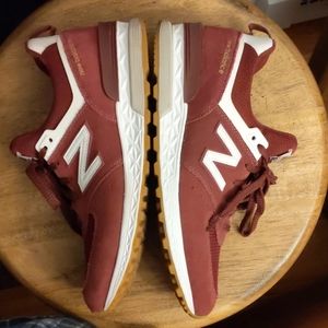 New Balance 574 Sneakers Maroon Size 11 New wo box